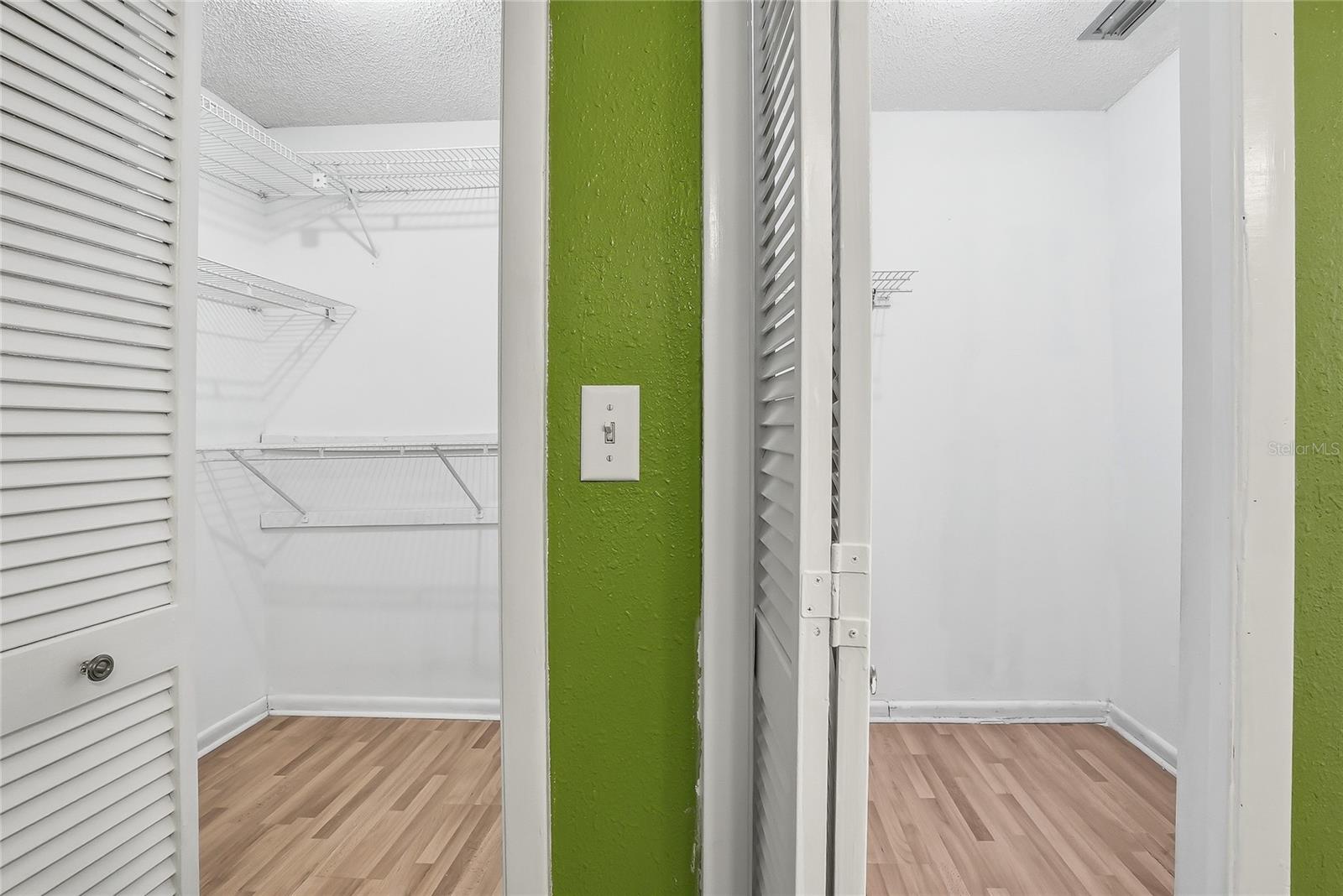 WOODFIELD VILLAGE UNIT 3 - Residential
