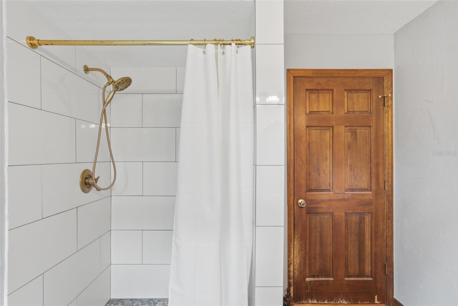 DUPONT & GAUDRY - Residential