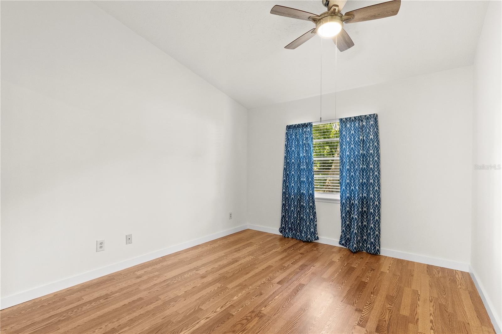 BRANDON COUNTRY ESTATES - Residential