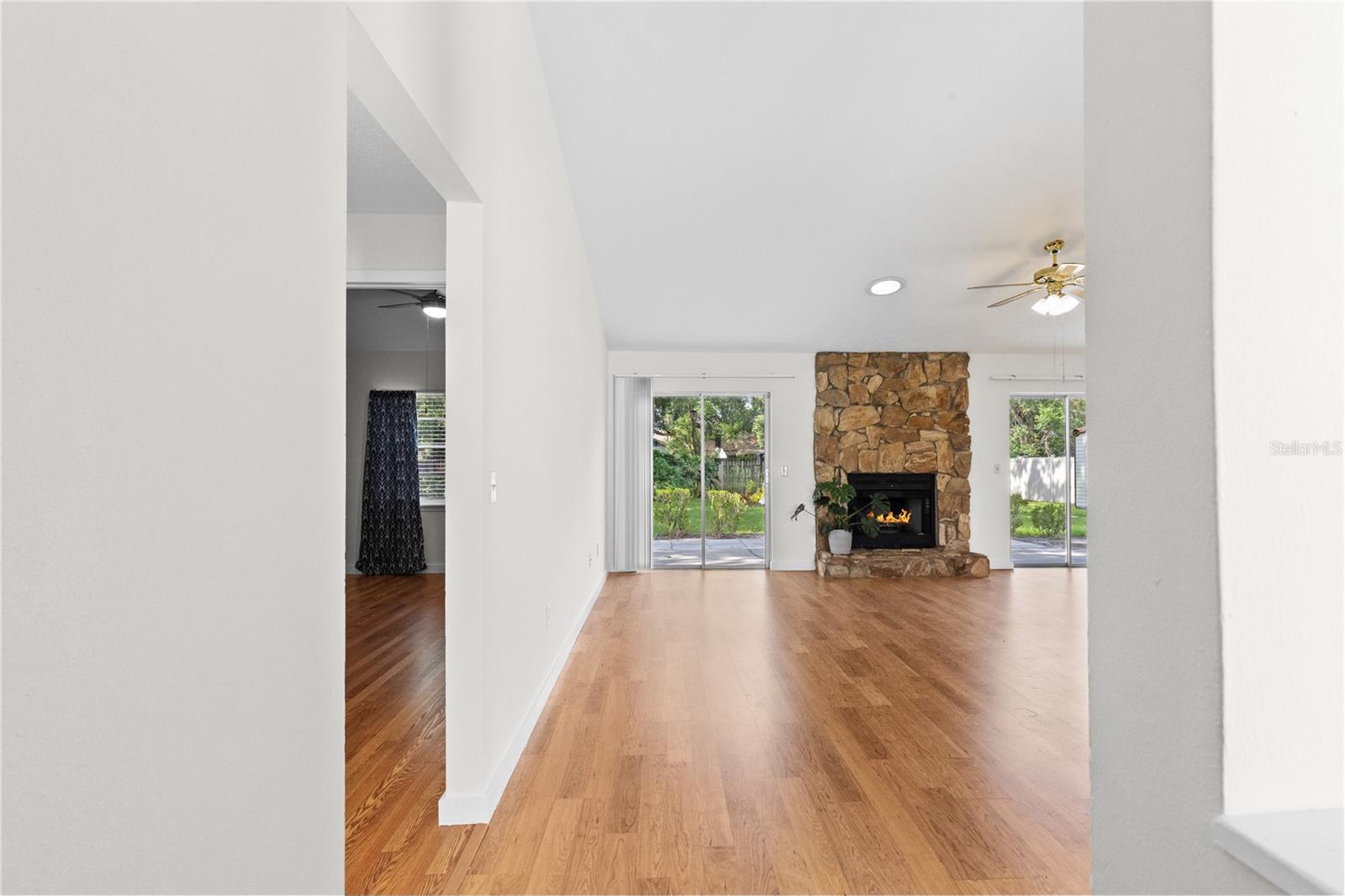 BRANDON COUNTRY ESTATES - Residential