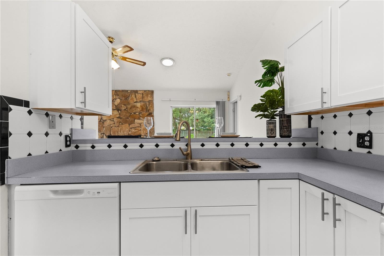 BRANDON COUNTRY ESTATES - Residential