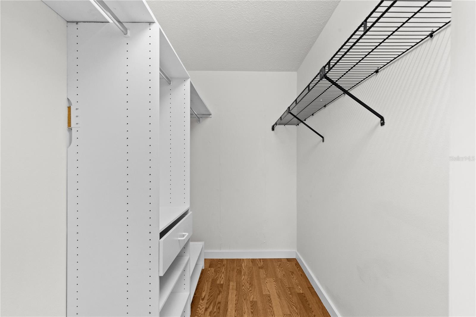 BRANDON COUNTRY ESTATES - Residential