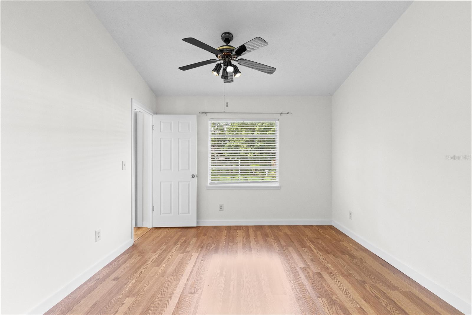 BRANDON COUNTRY ESTATES - Residential