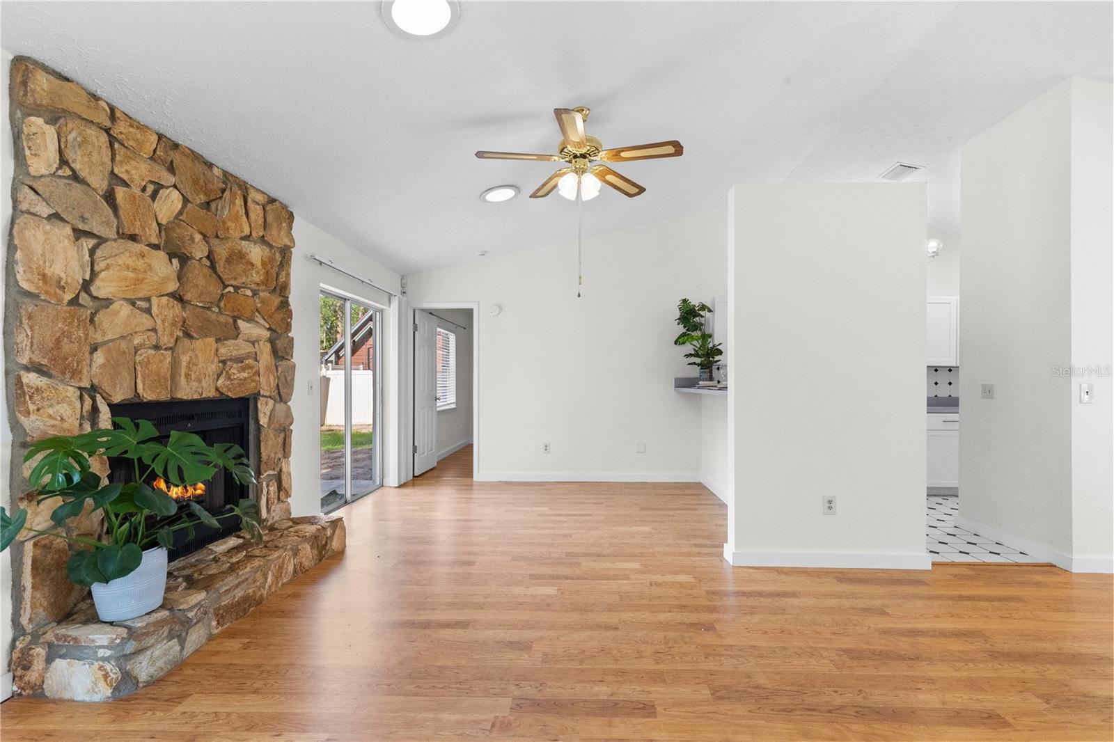 BRANDON COUNTRY ESTATES - Residential