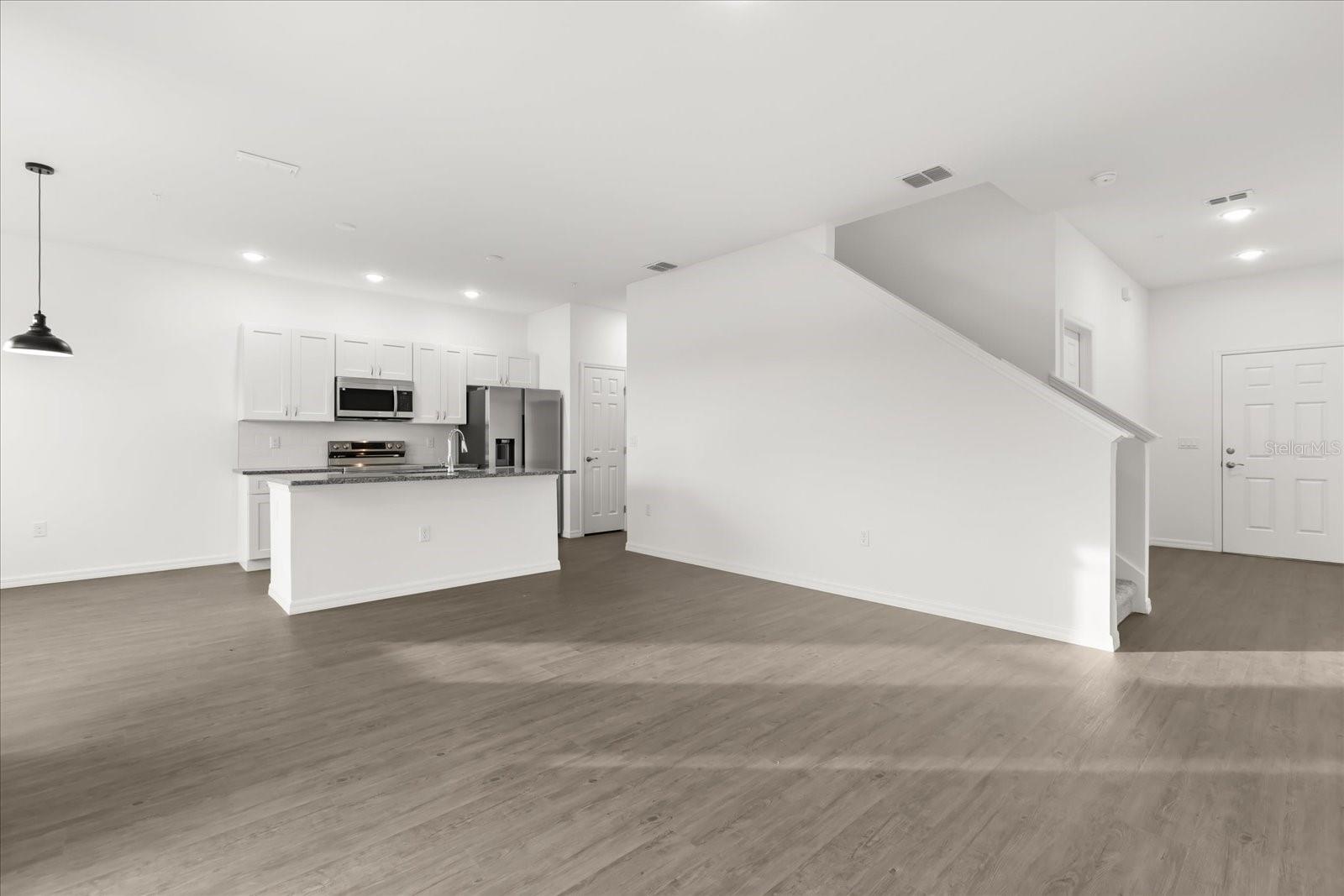 LAKEFRONT VILLAGE - Residential