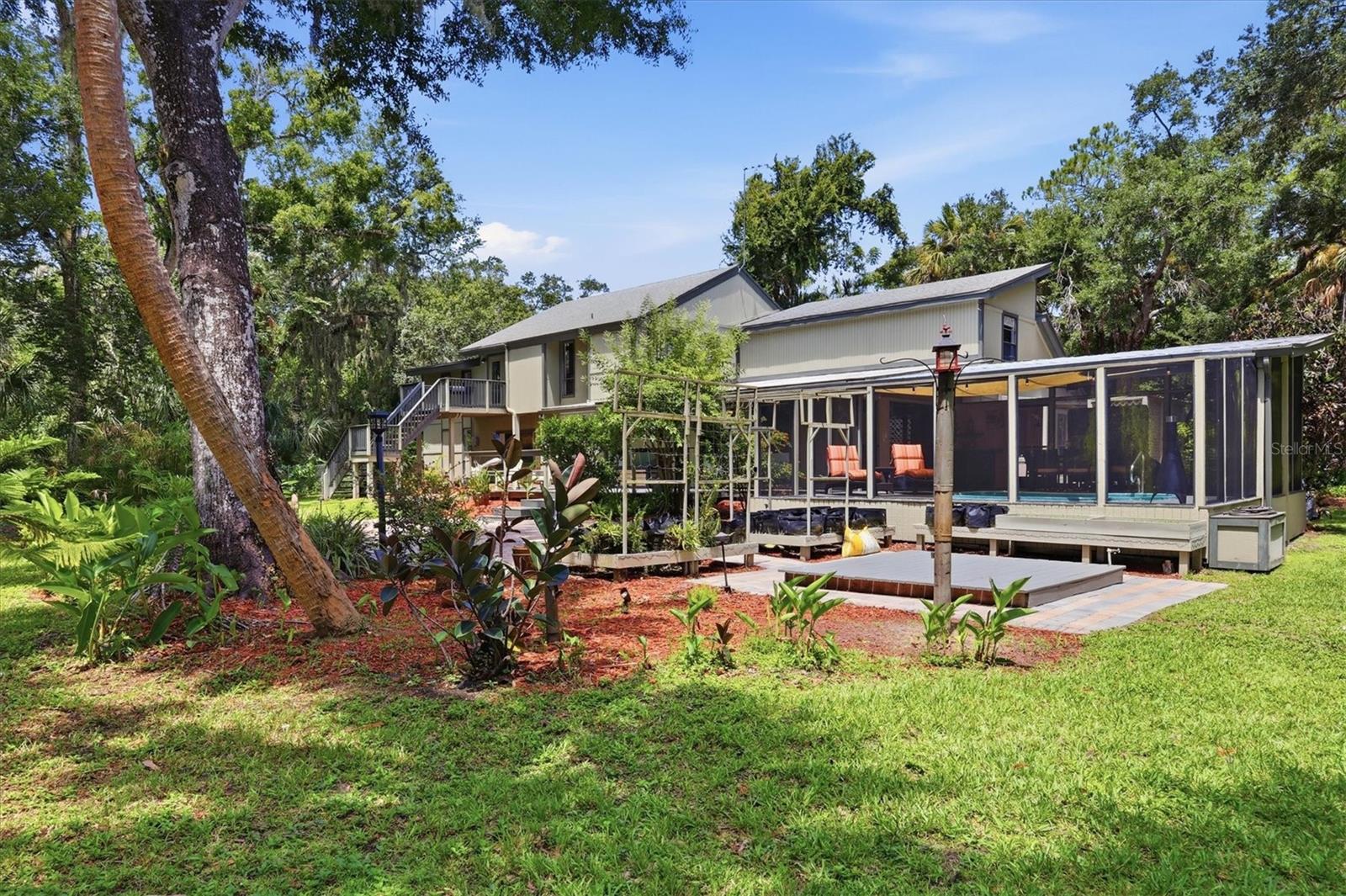 BRADEN OAKS - Residential