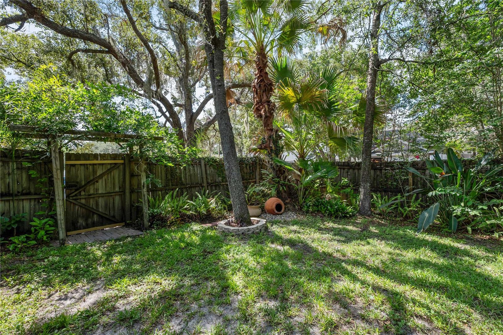 BLOOMINGDALE - Residential