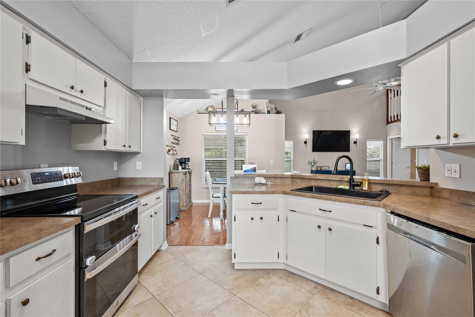 BLOOMINGDALE - Residential