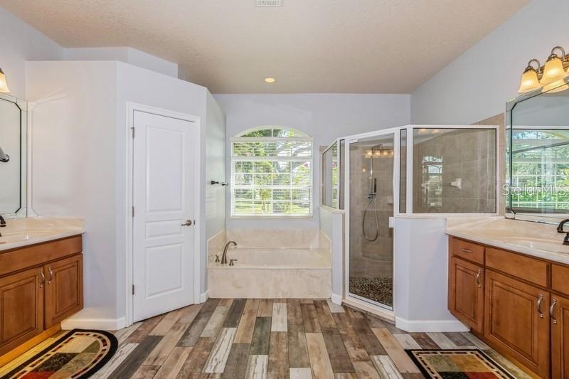CLERMONT NOTTINGHAM AT LEGENDS - Residential
