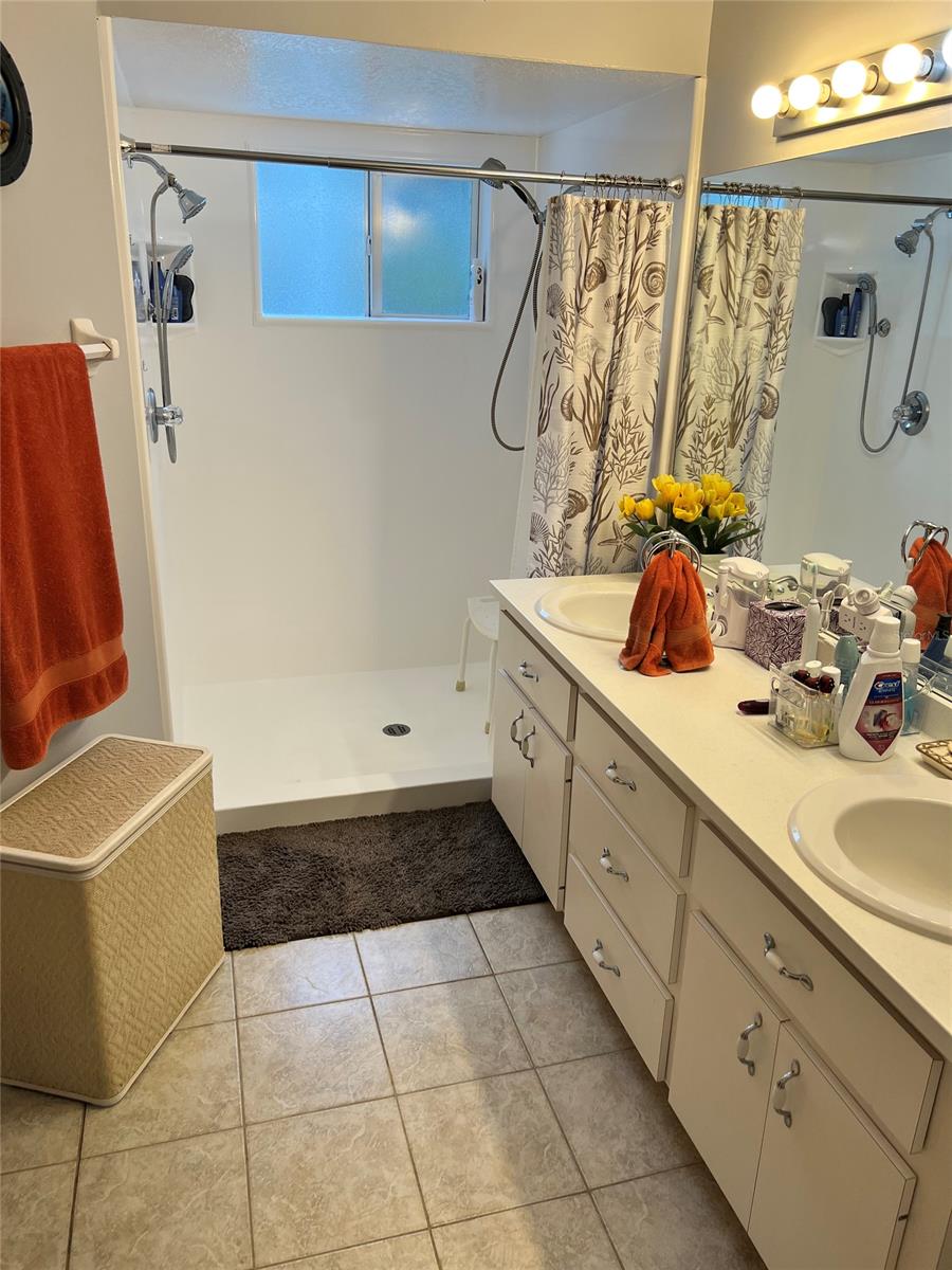 Florida Shores 26 Rev - Residential