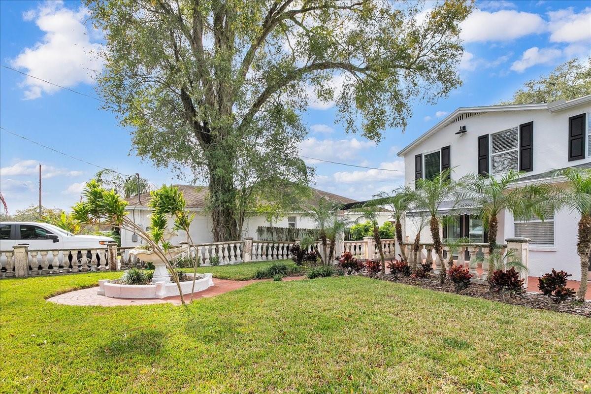 IDLEWILD ON THE HILLSBOROUGH - Residential Lease