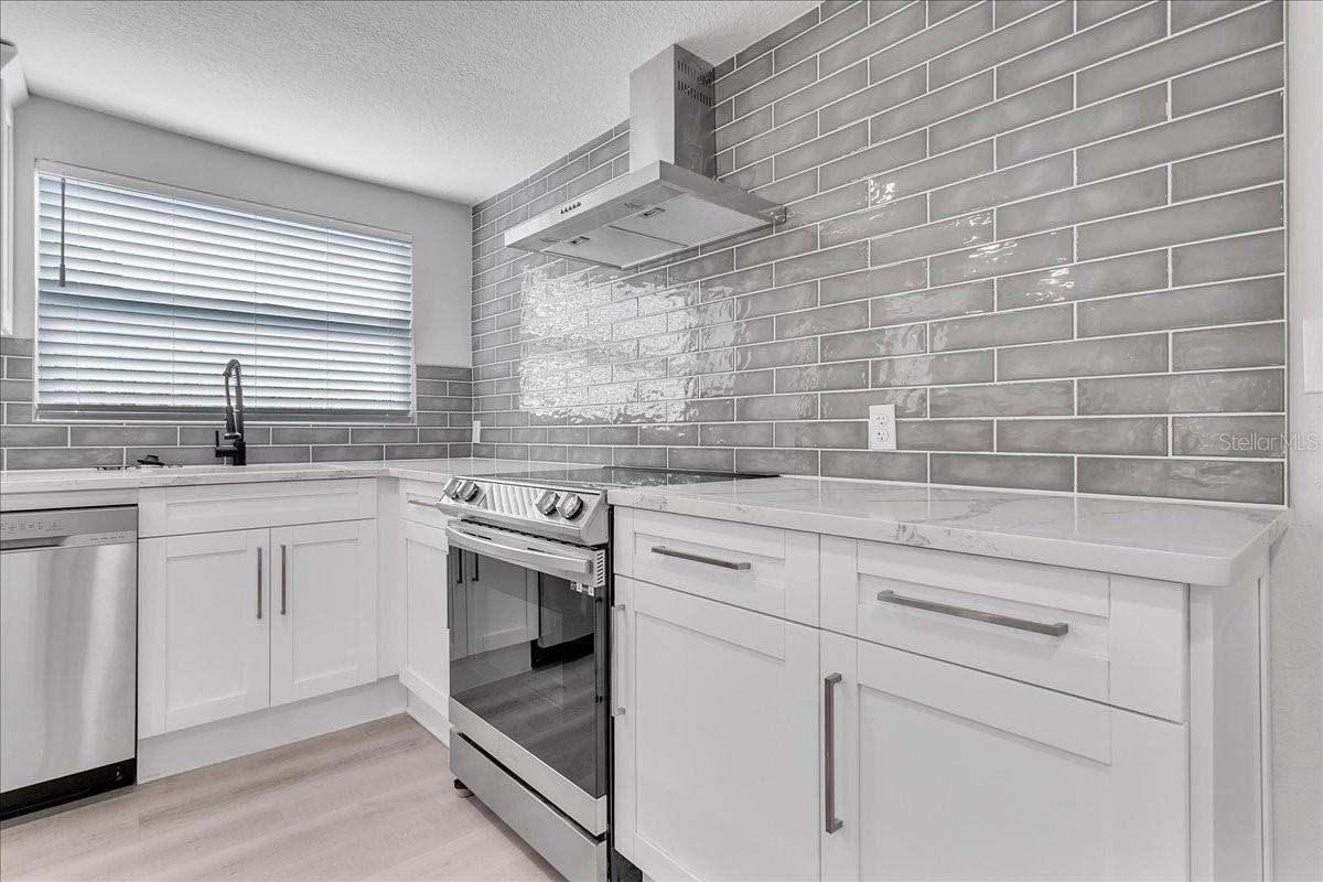 IDLEWILD ON THE HILLSBOROUGH - Residential Lease