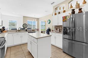 HAMPTON ESTATES - Residential
