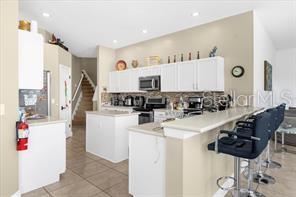 HAMPTON ESTATES - Residential