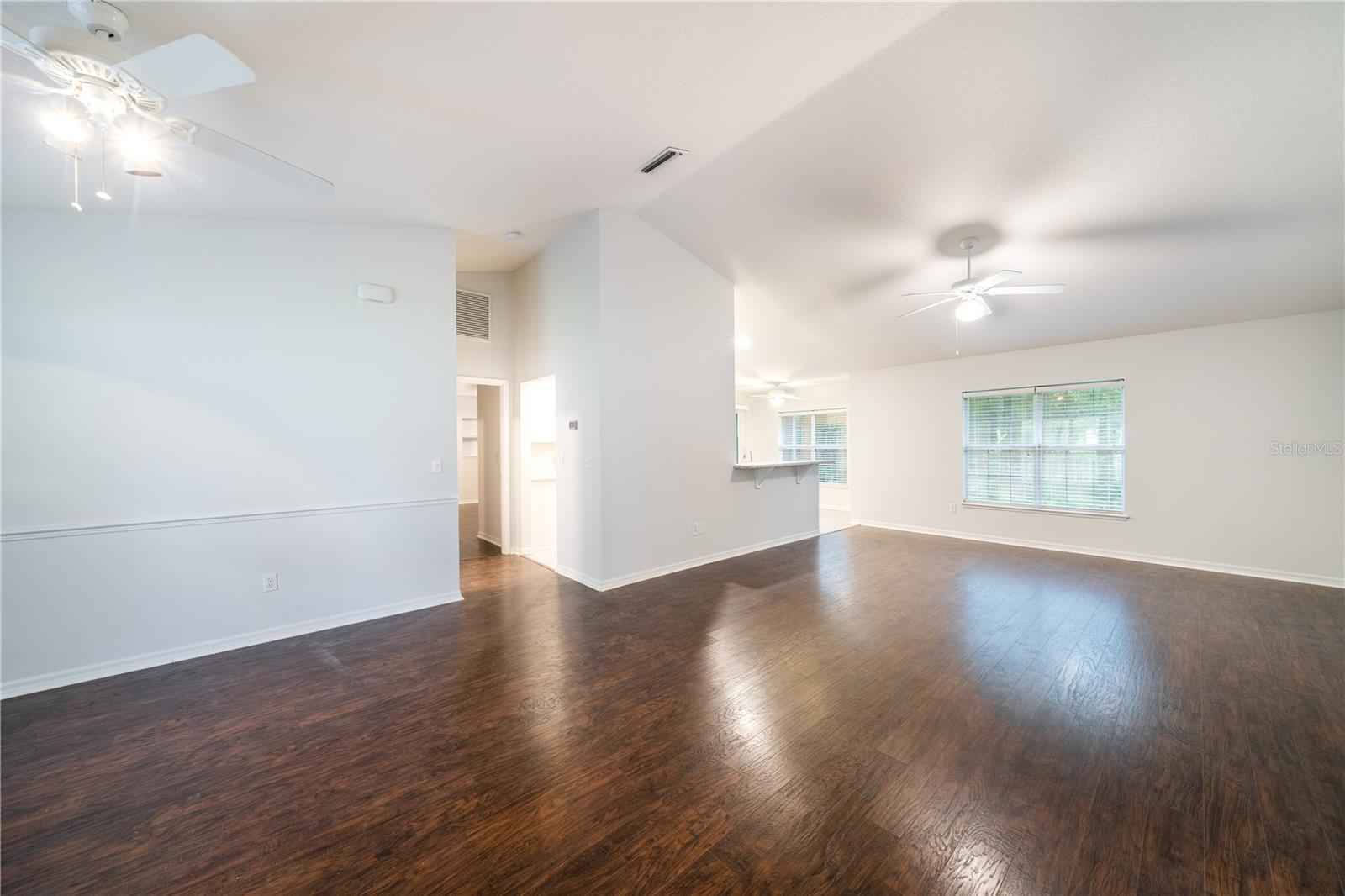 MENTONE CLUSTER PH IV - Residential Lease
