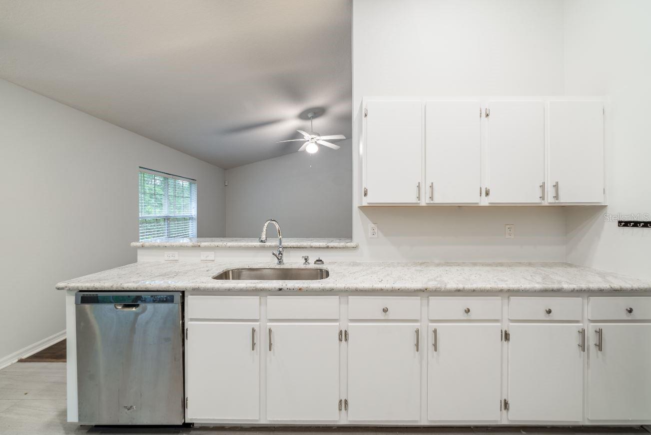 MENTONE CLUSTER PH IV - Residential Lease
