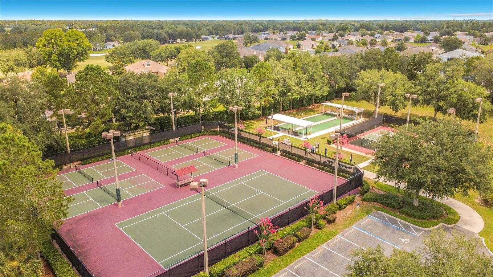 LEESBURG ARLINGTON RIDGE PH 02 - Residential
