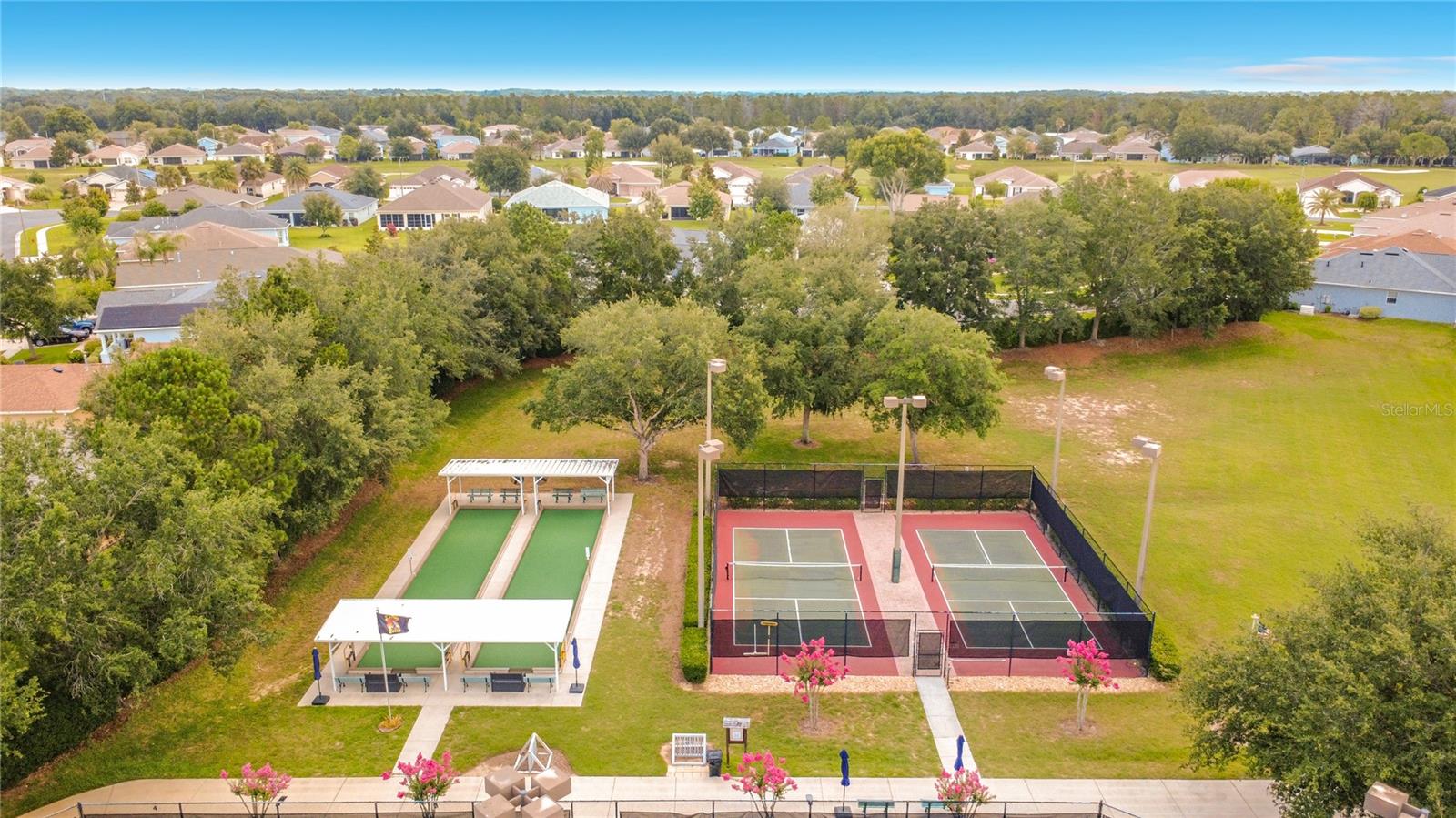 LEESBURG ARLINGTON RIDGE PH 02 - Residential