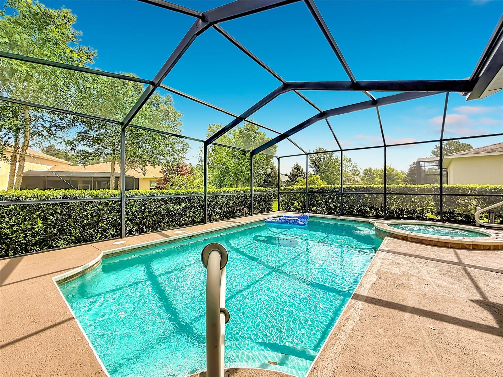 LEESBURG ARLINGTON RIDGE PH 02 - Residential