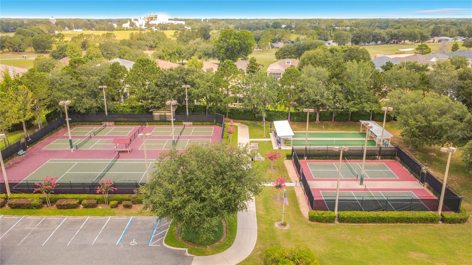 LEESBURG ARLINGTON RIDGE PH 02 - Residential