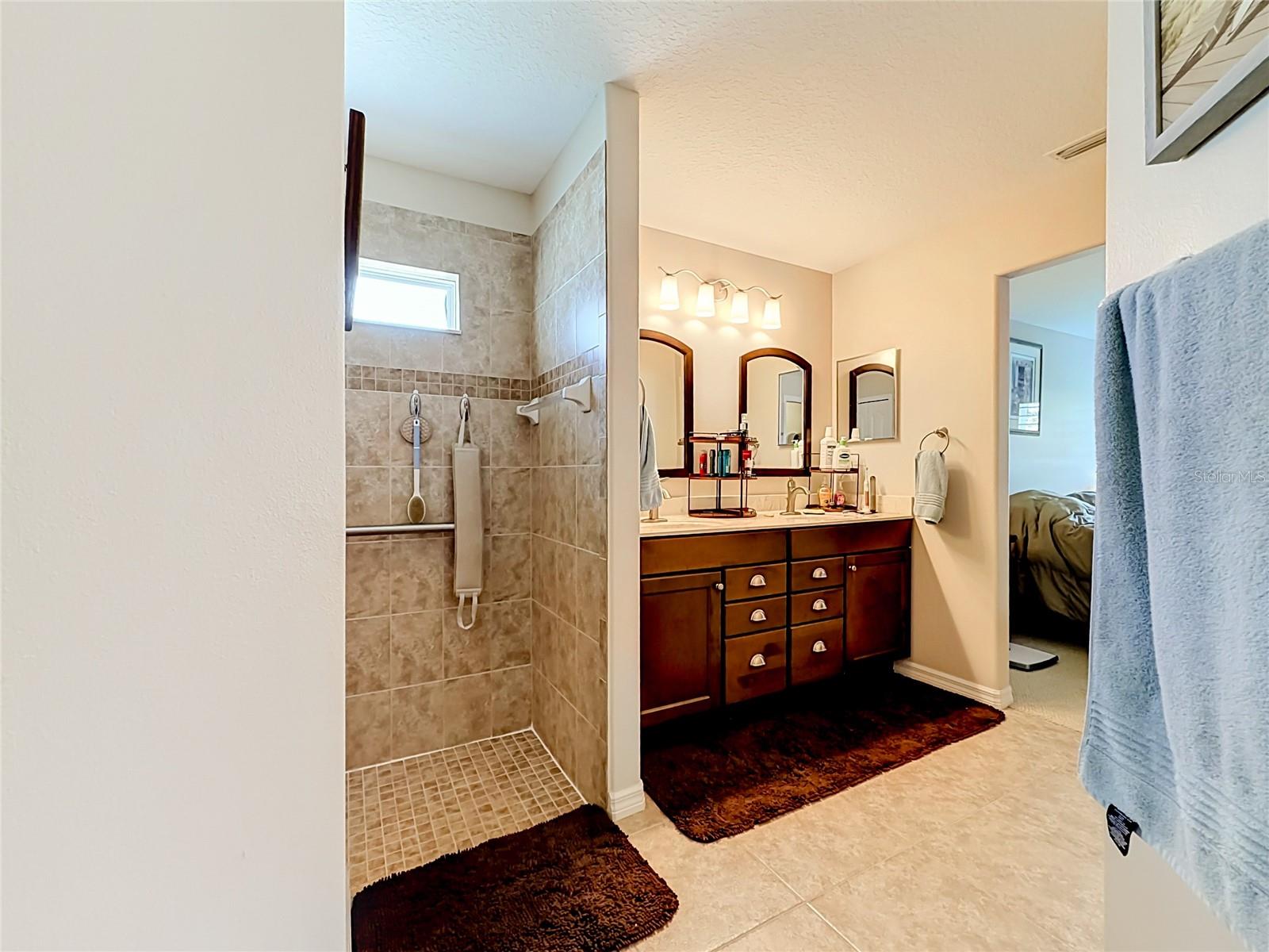 LEESBURG ARLINGTON RIDGE PH 02 - Residential