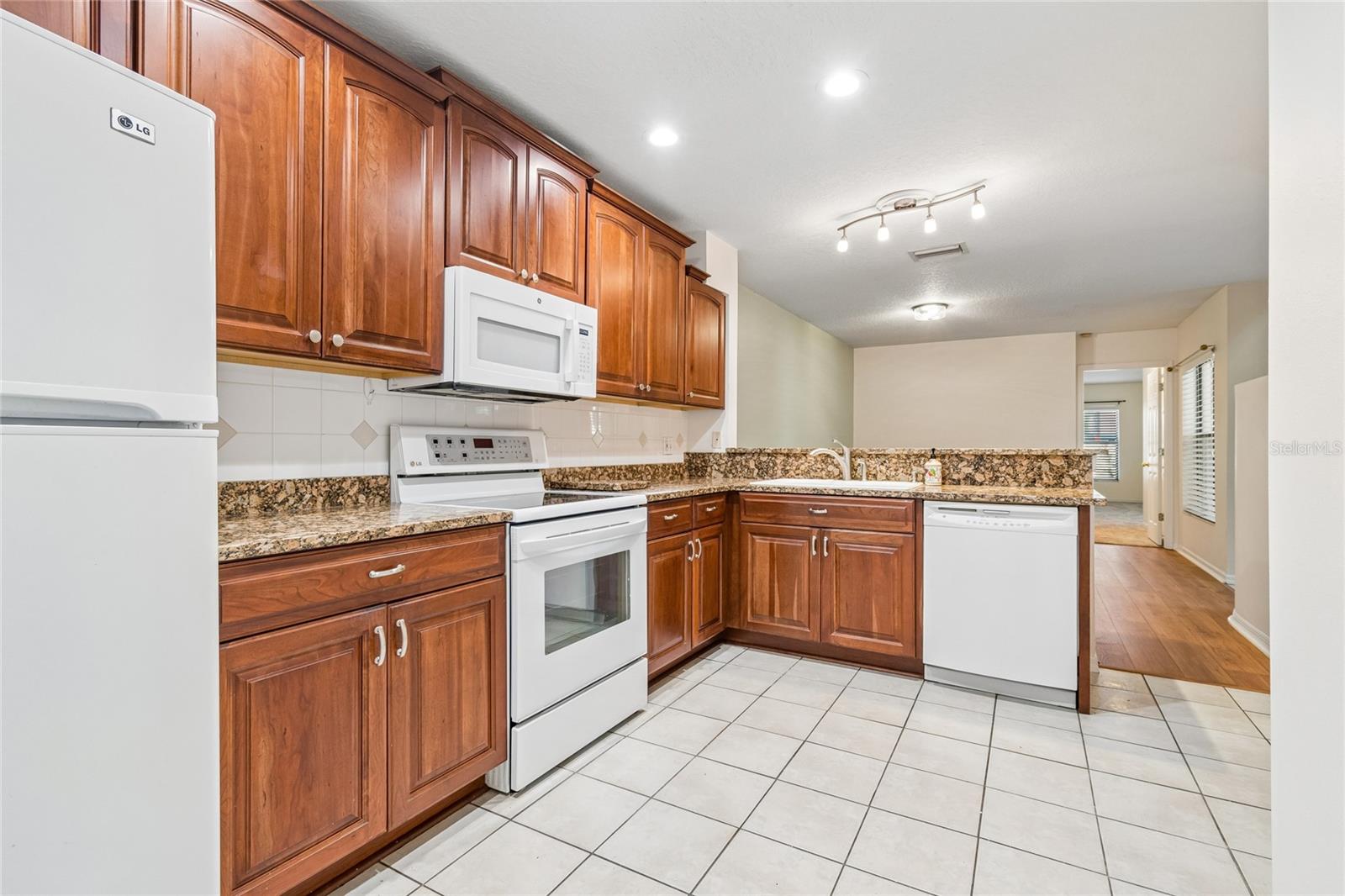 HEATHERWOOD VILLG UN 1 PH 1 - Residential