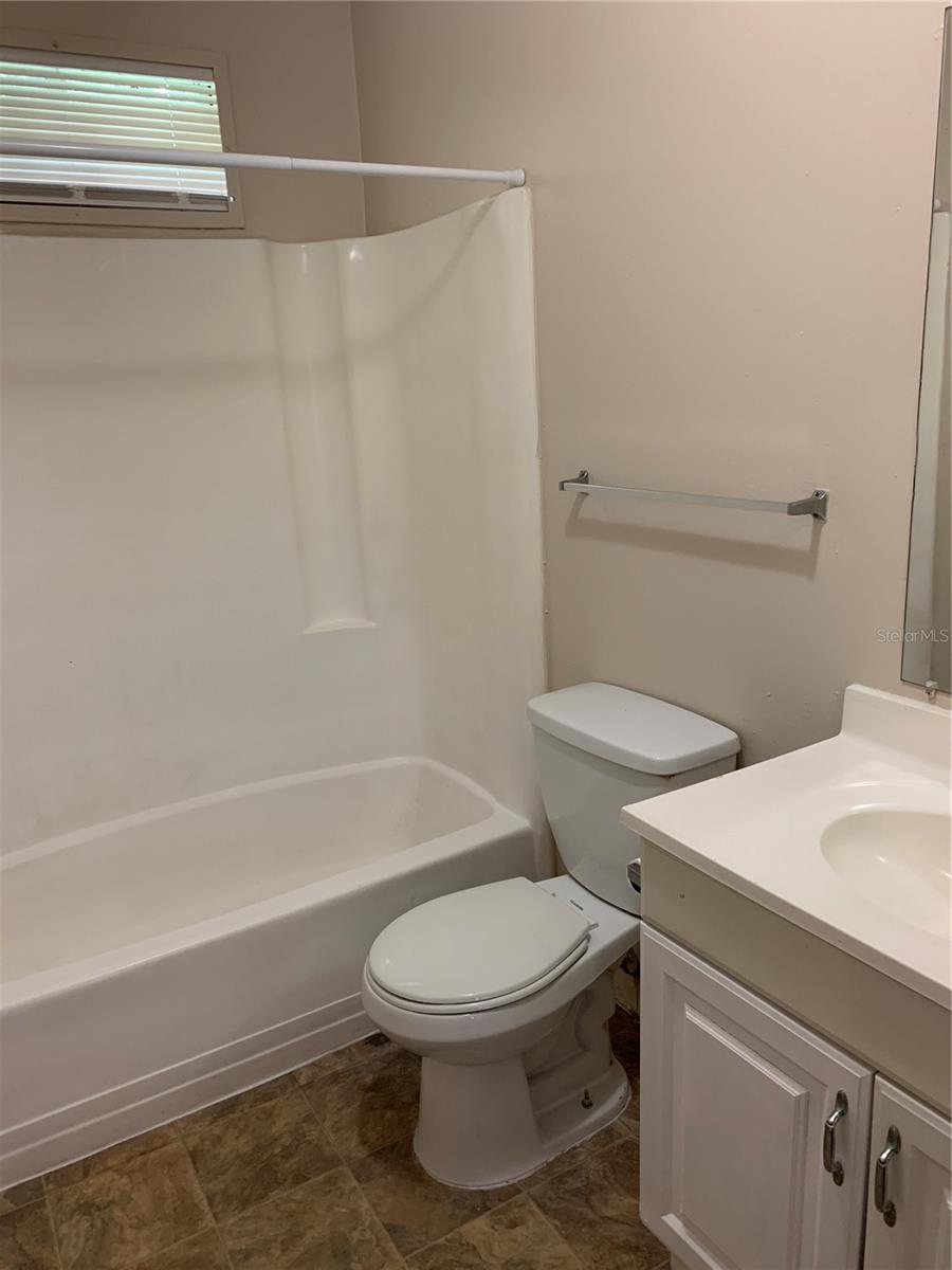 MAGNOLIA TRLS - Residential Lease