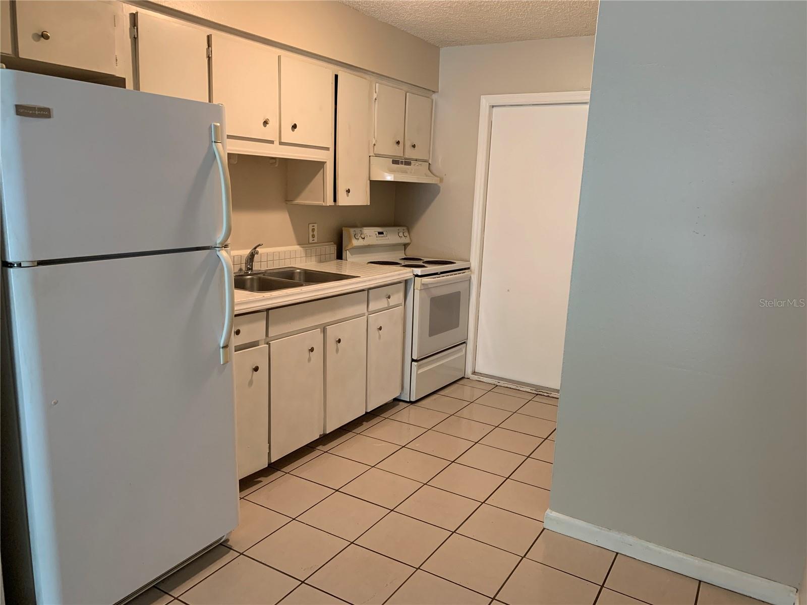 MAGNOLIA TRLS - Residential Lease