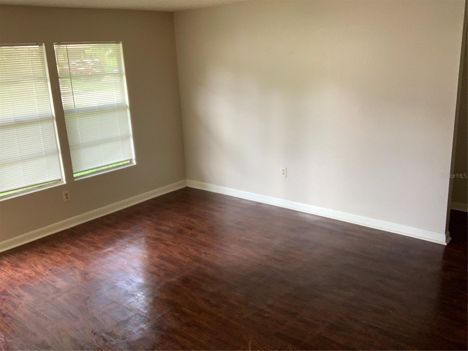 MAGNOLIA TRLS - Residential Lease