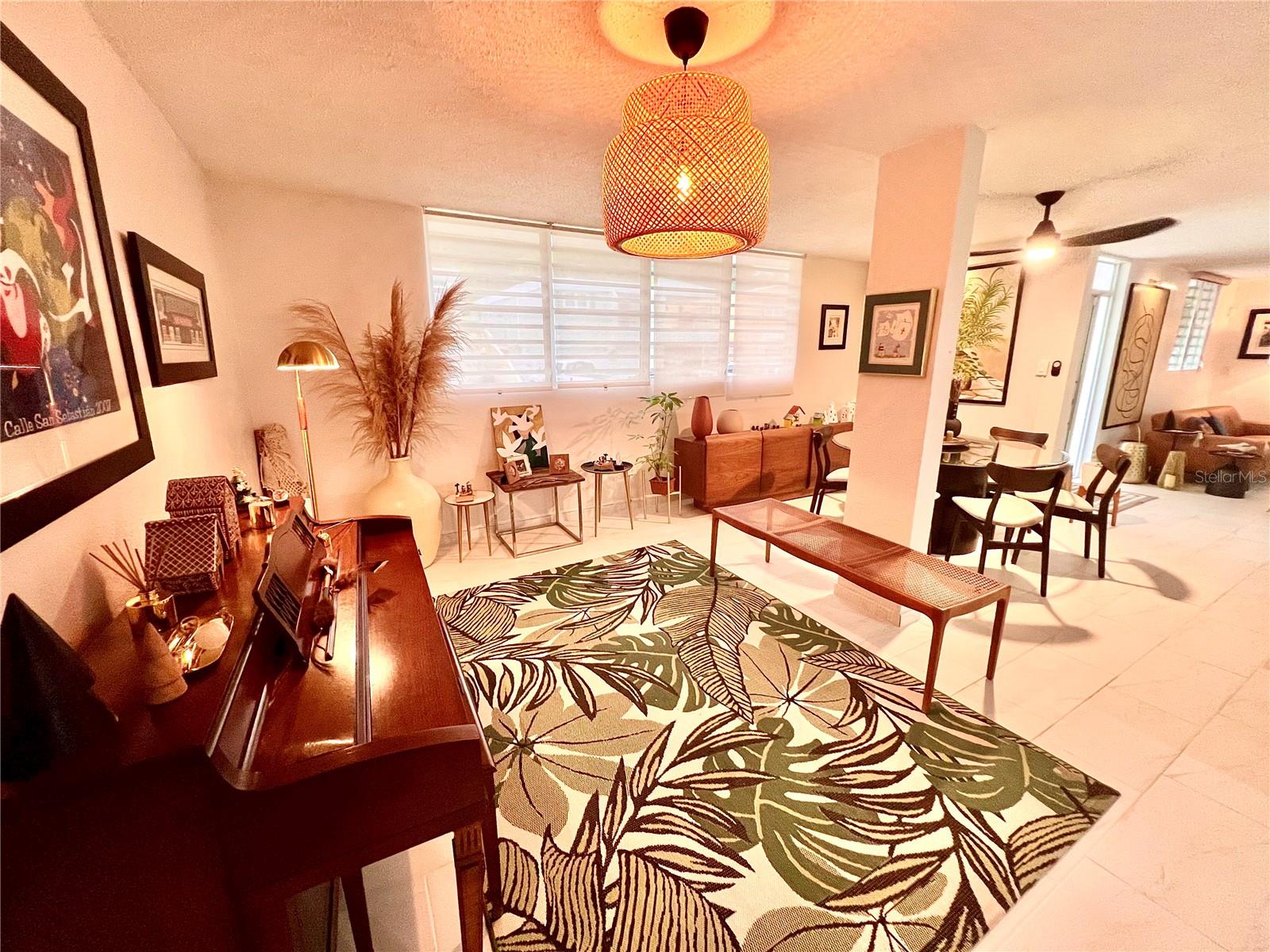 URB. ALTAMIRA - Residential