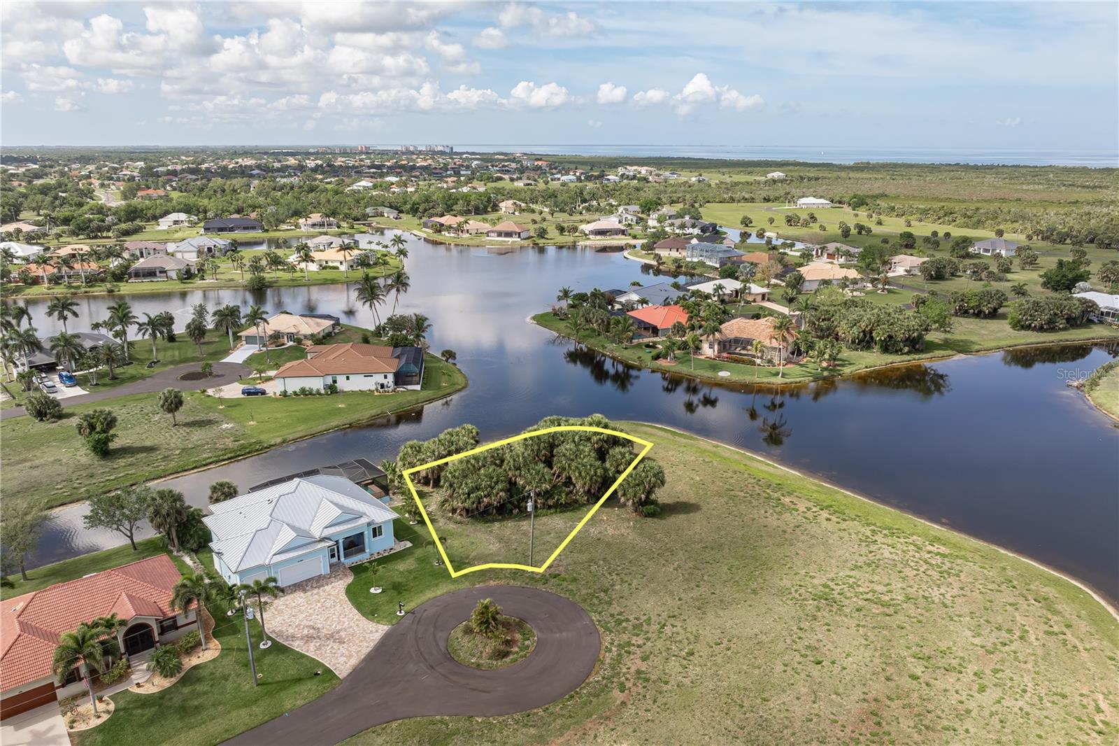 PUNTA GORDA ISLES SEC 21 - Land