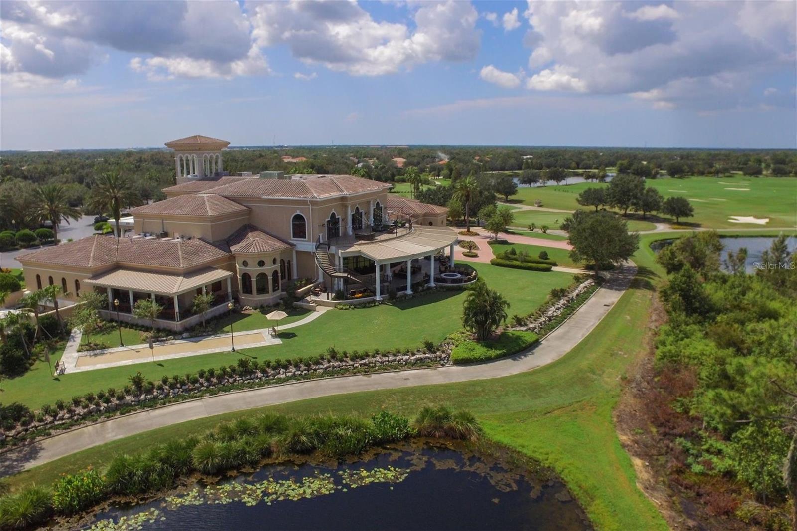 LAKEWOOD RANCH COUNTRY CLUB - Residential