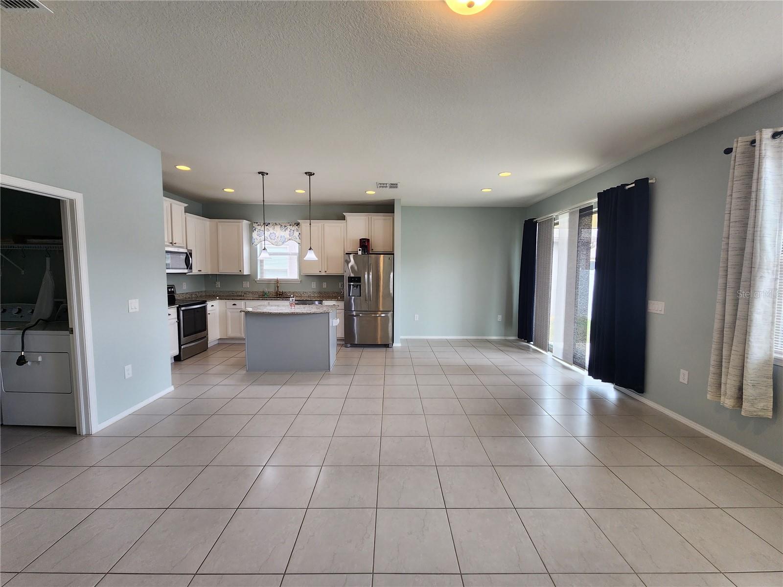 TRILLIUM VILLAGE D - Residential Lease