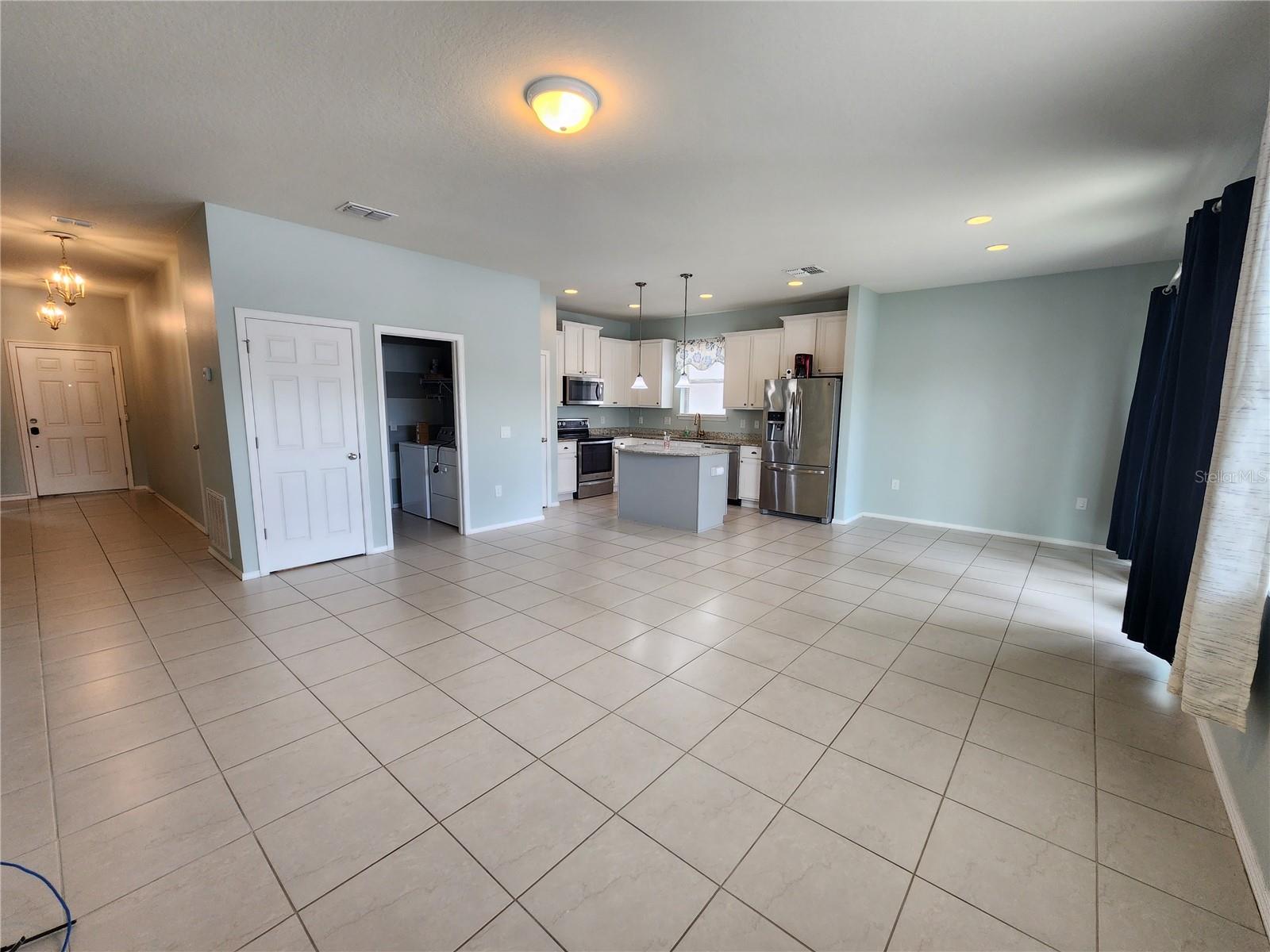 TRILLIUM VILLAGE D - Residential Lease