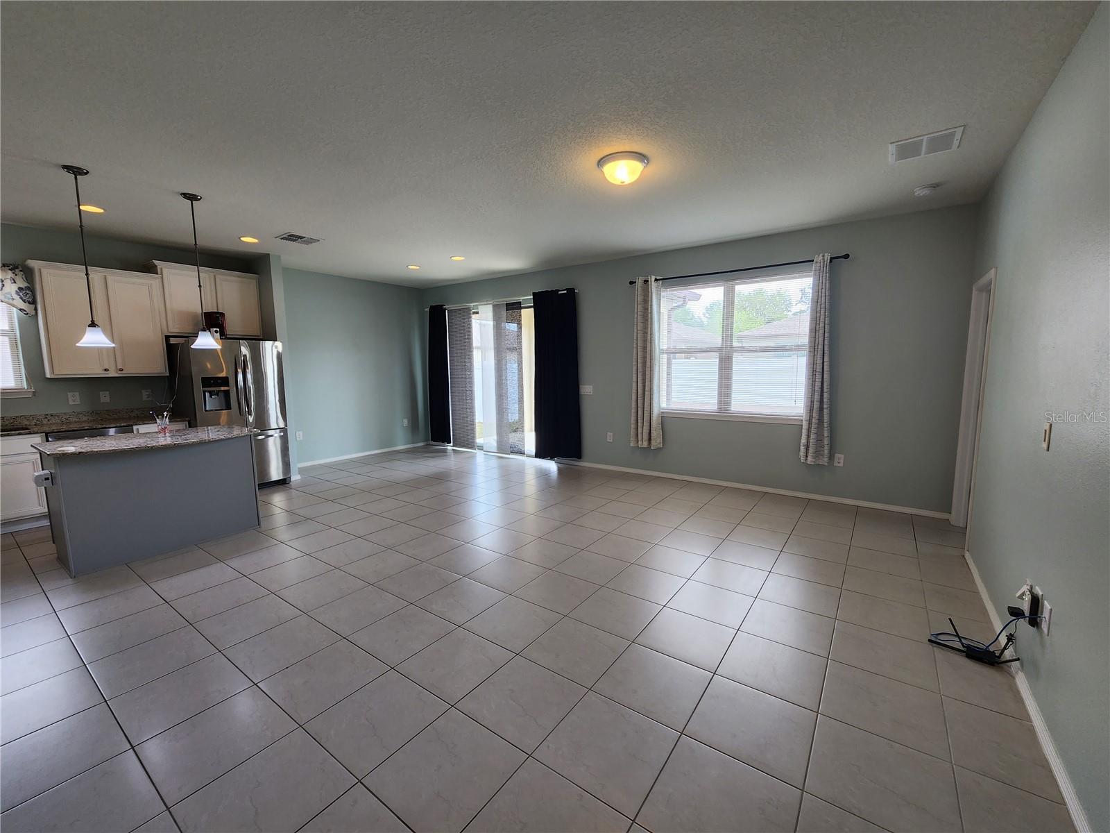 TRILLIUM VILLAGE D - Residential Lease