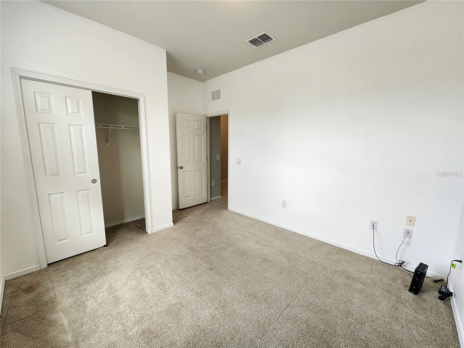 TRILLIUM VILLAGE D - Residential Lease