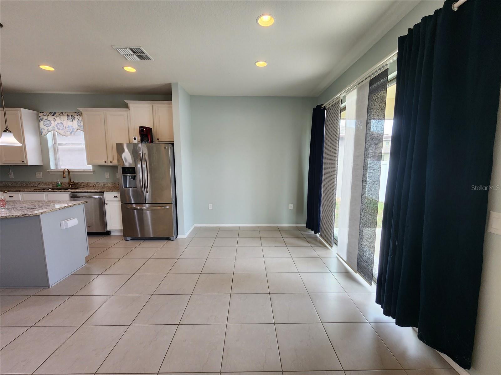 TRILLIUM VILLAGE D - Residential Lease