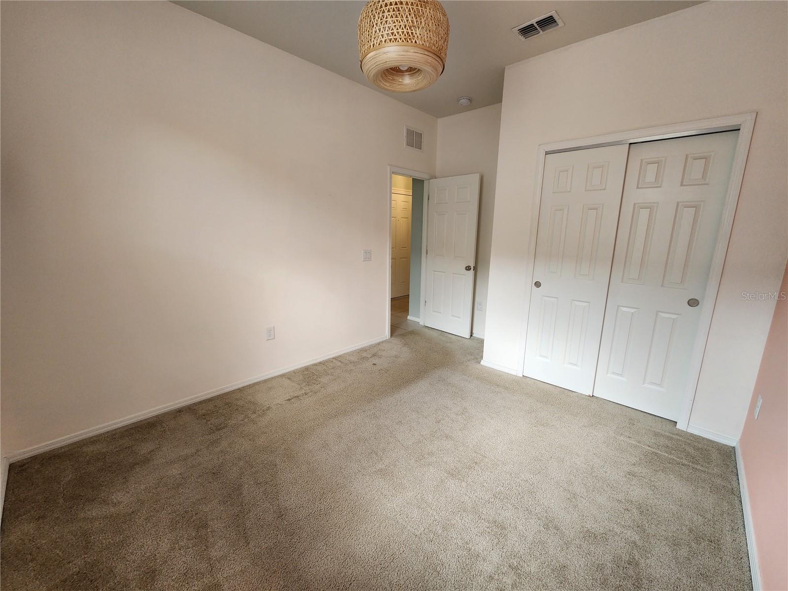 TRILLIUM VILLAGE D - Residential Lease