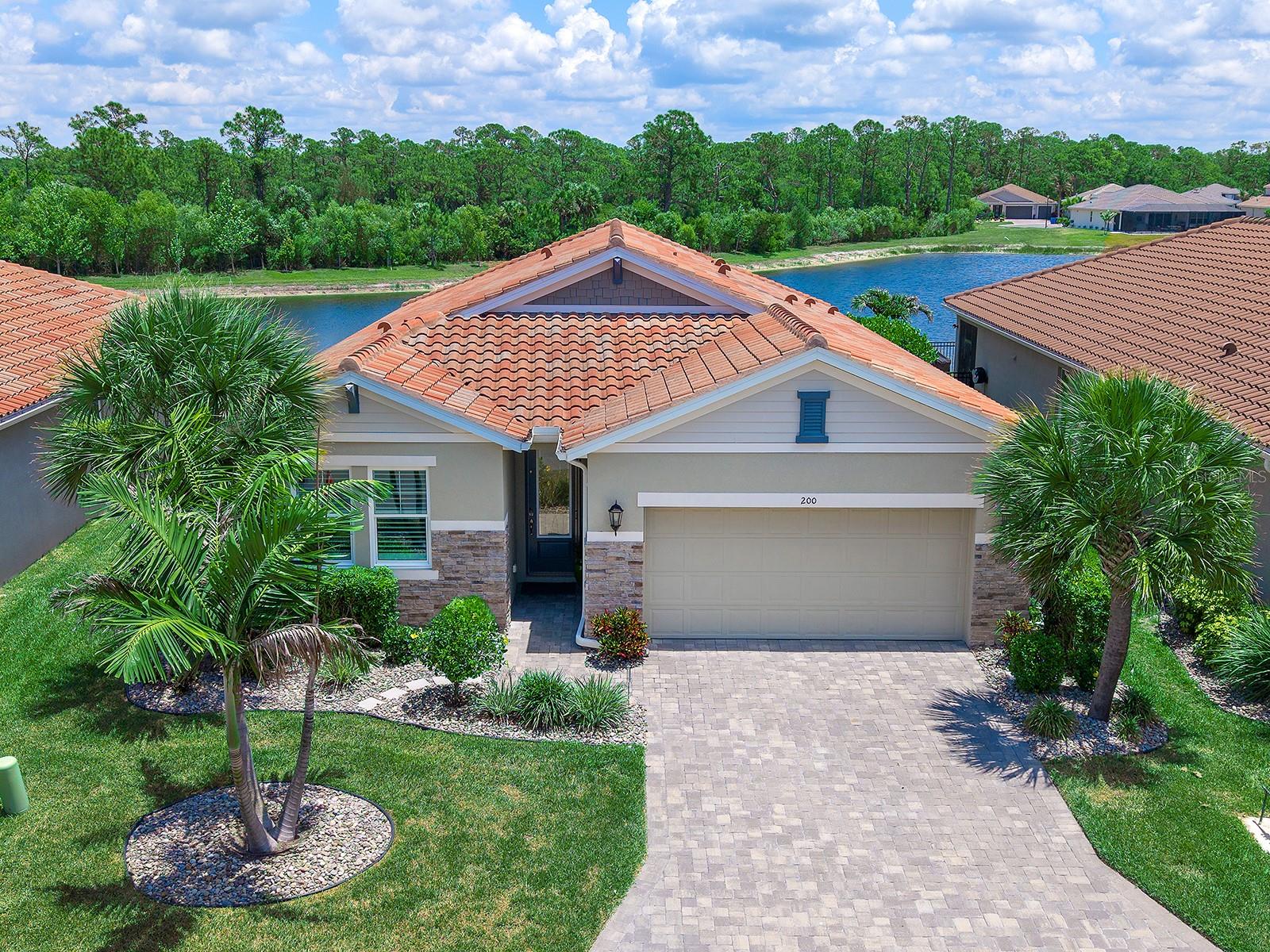 VENICE WOODLANDS - Residential