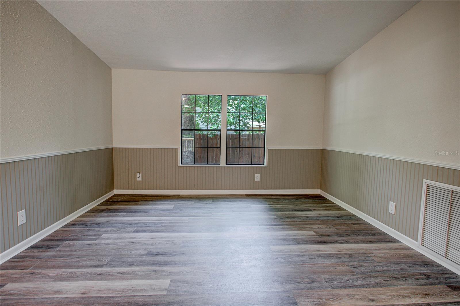 ST JOHNS RIVERSIDE ESTATES - Residential