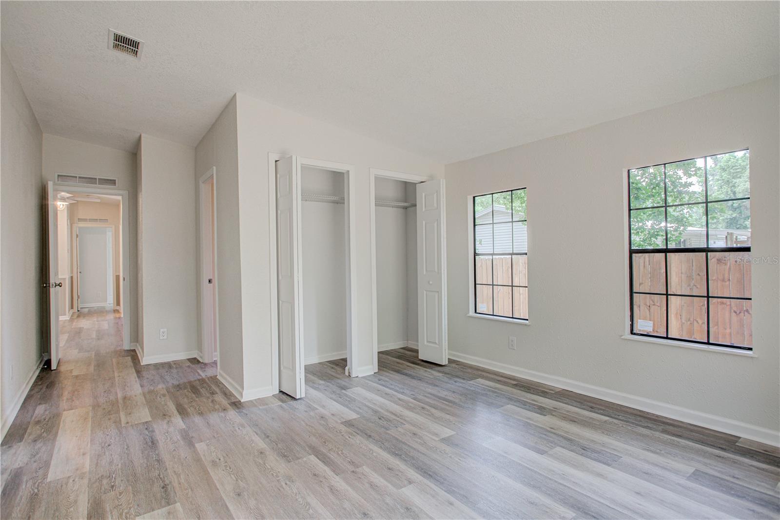 ST JOHNS RIVERSIDE ESTATES - Residential