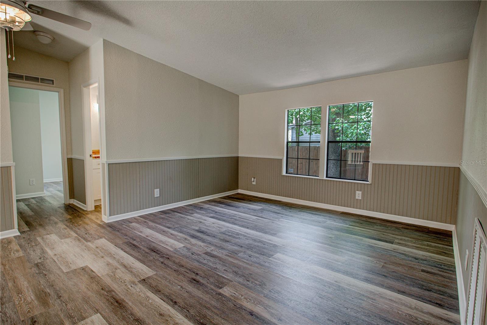 ST JOHNS RIVERSIDE ESTATES - Residential