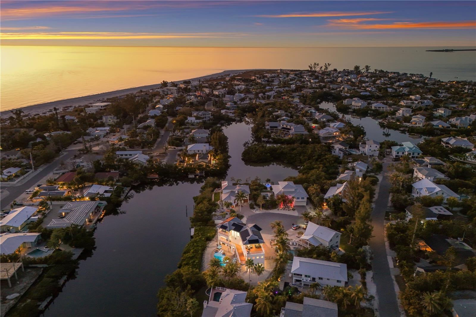 COCONUT BAYOU - Residential