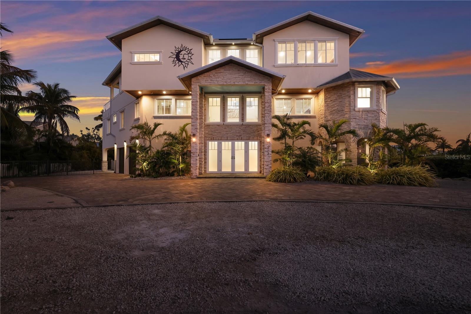 COCONUT BAYOU - Residential