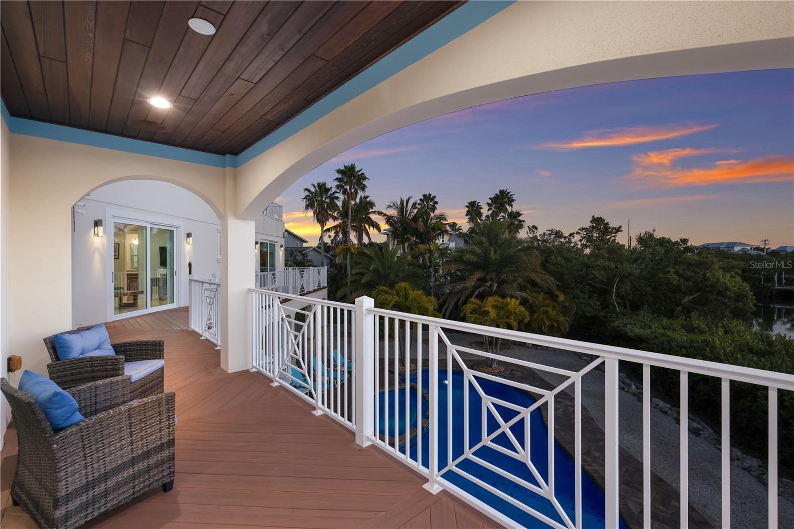 COCONUT BAYOU - Residential