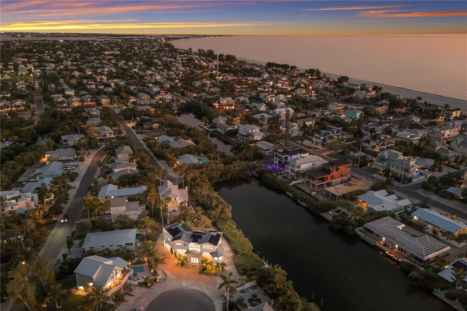 COCONUT BAYOU - Residential
