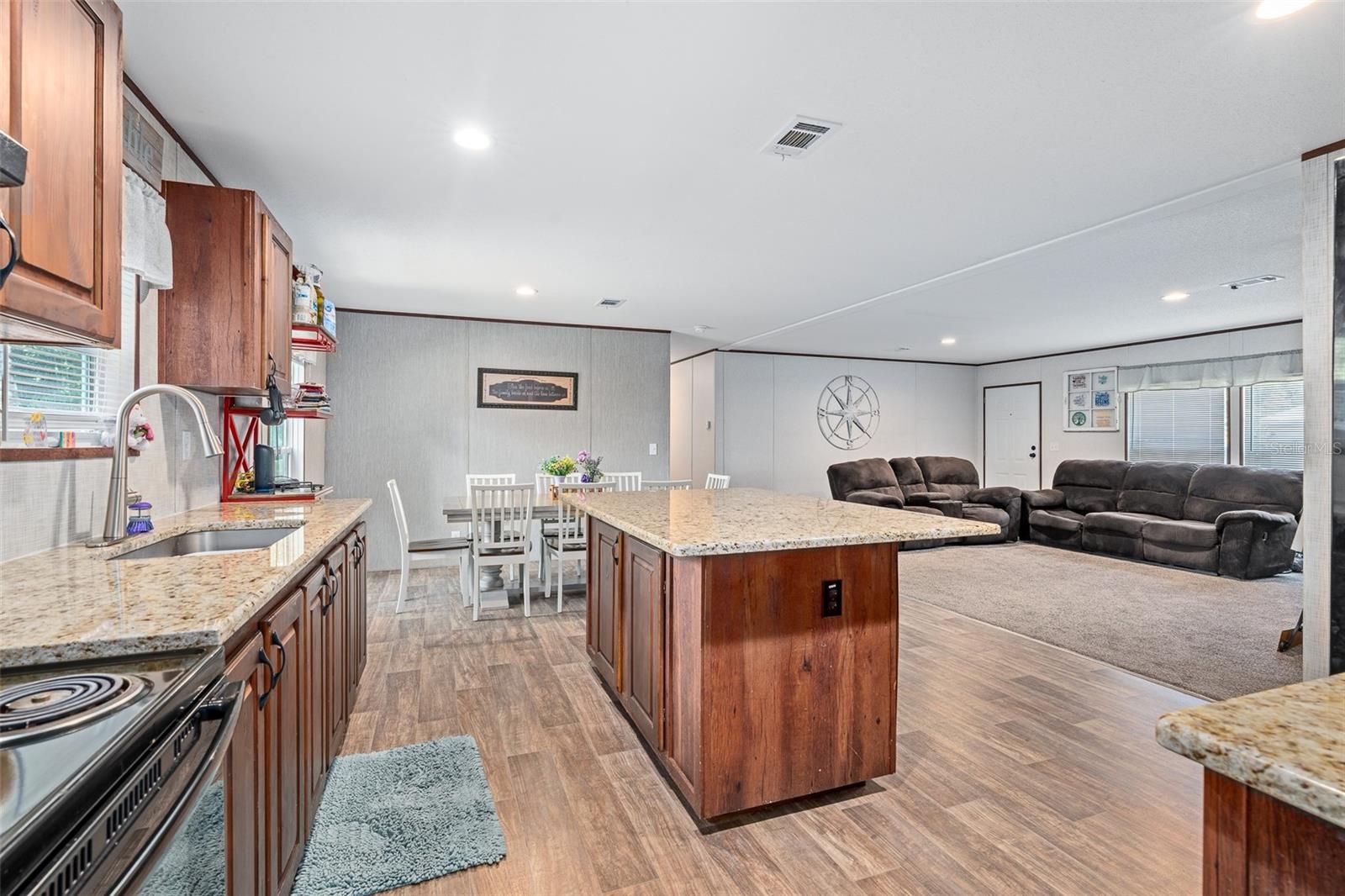 HIGHLAND LAKES SUB - Residential