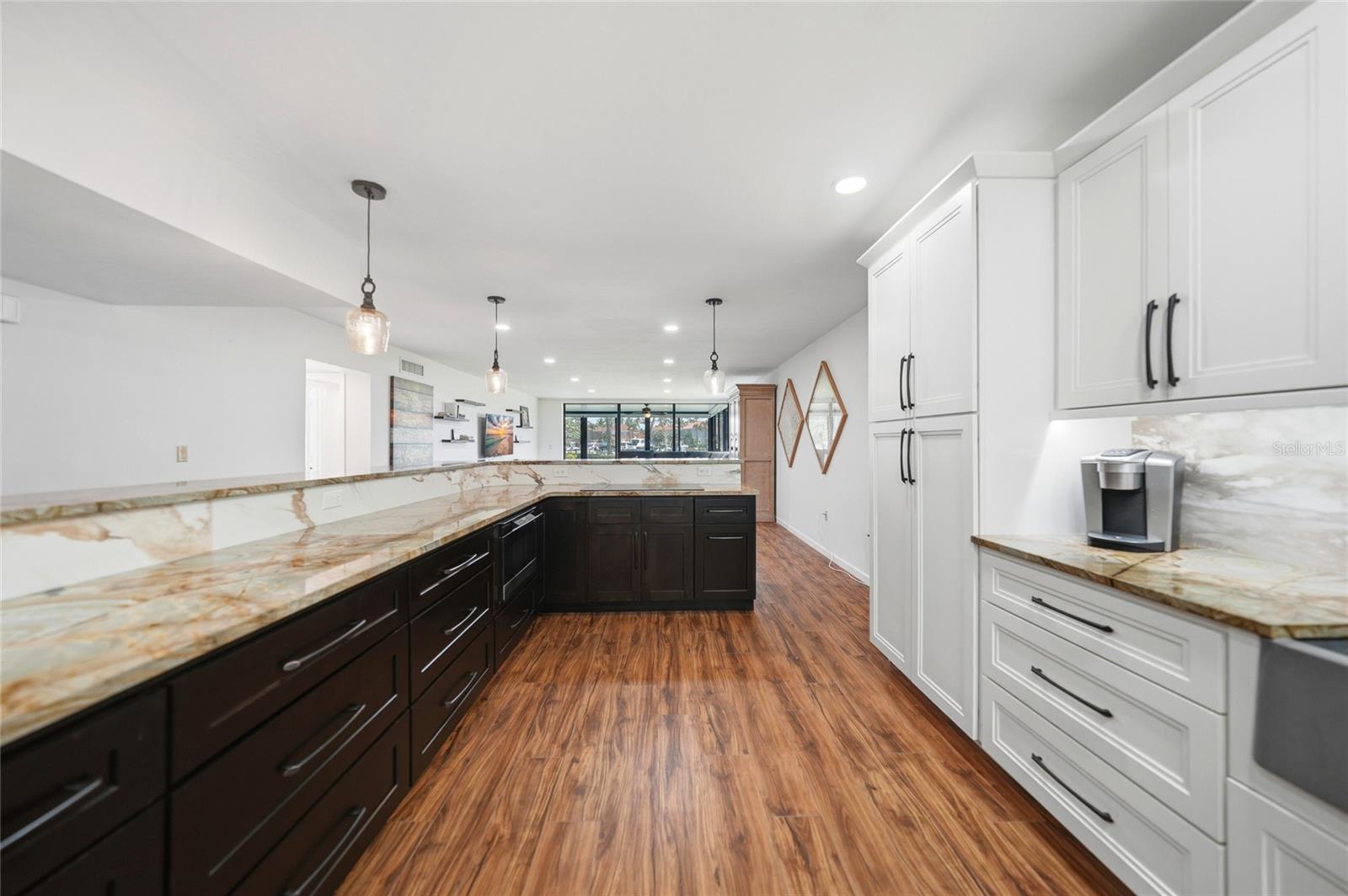 MARINA SOUTH SHORE CONDO - Residential