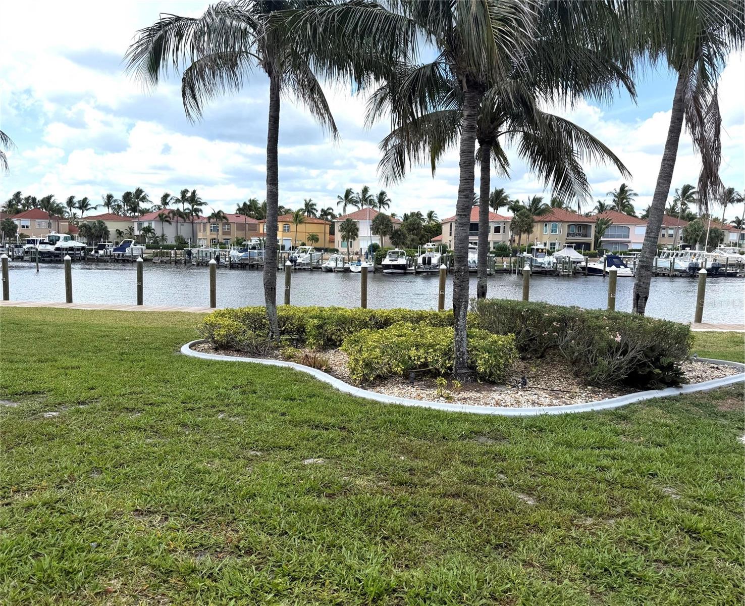 MARINA SOUTH SHORE CONDO - Residential