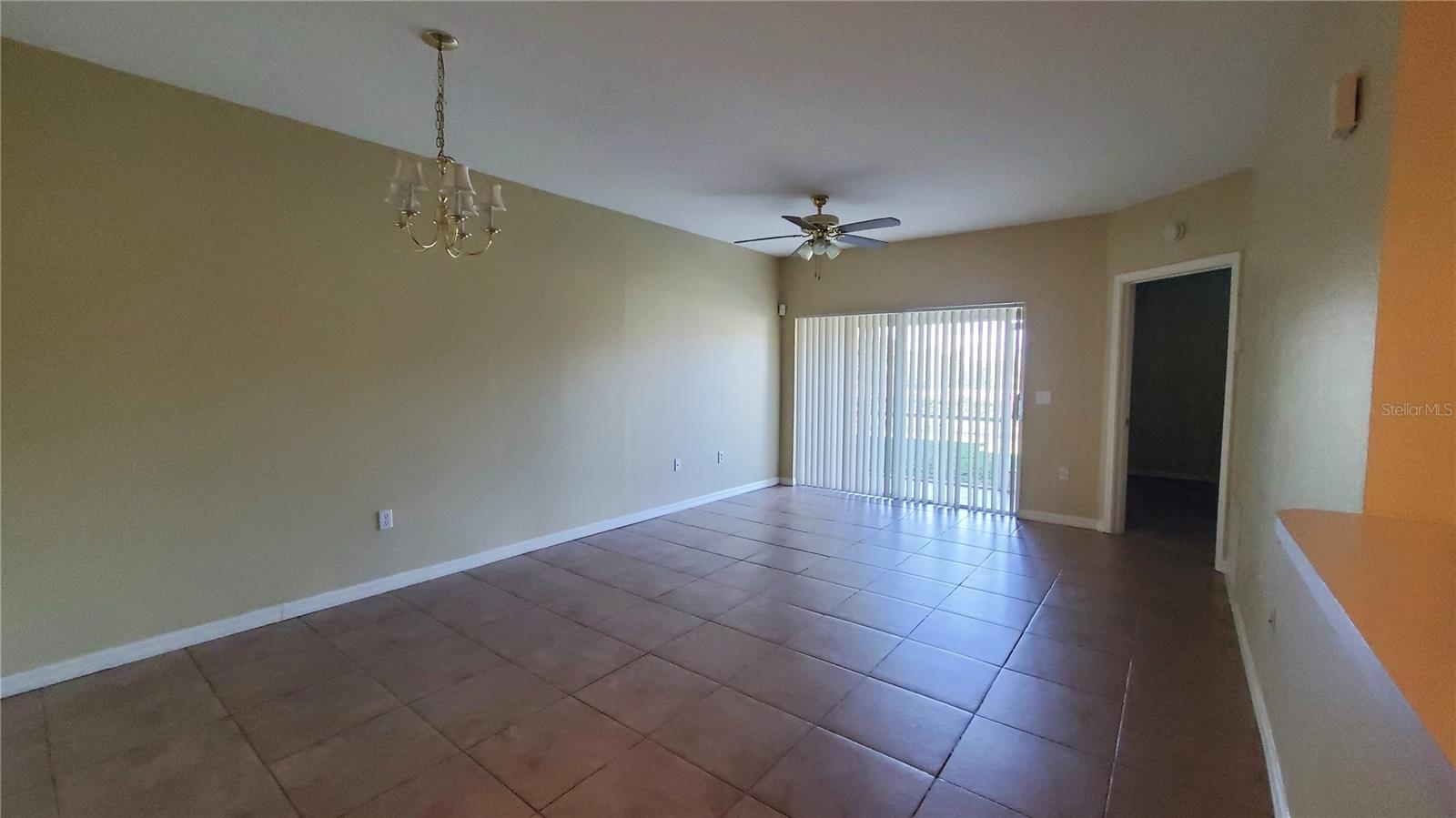 VILLAGES OF BLOOMINGDALE CONDO - Residential